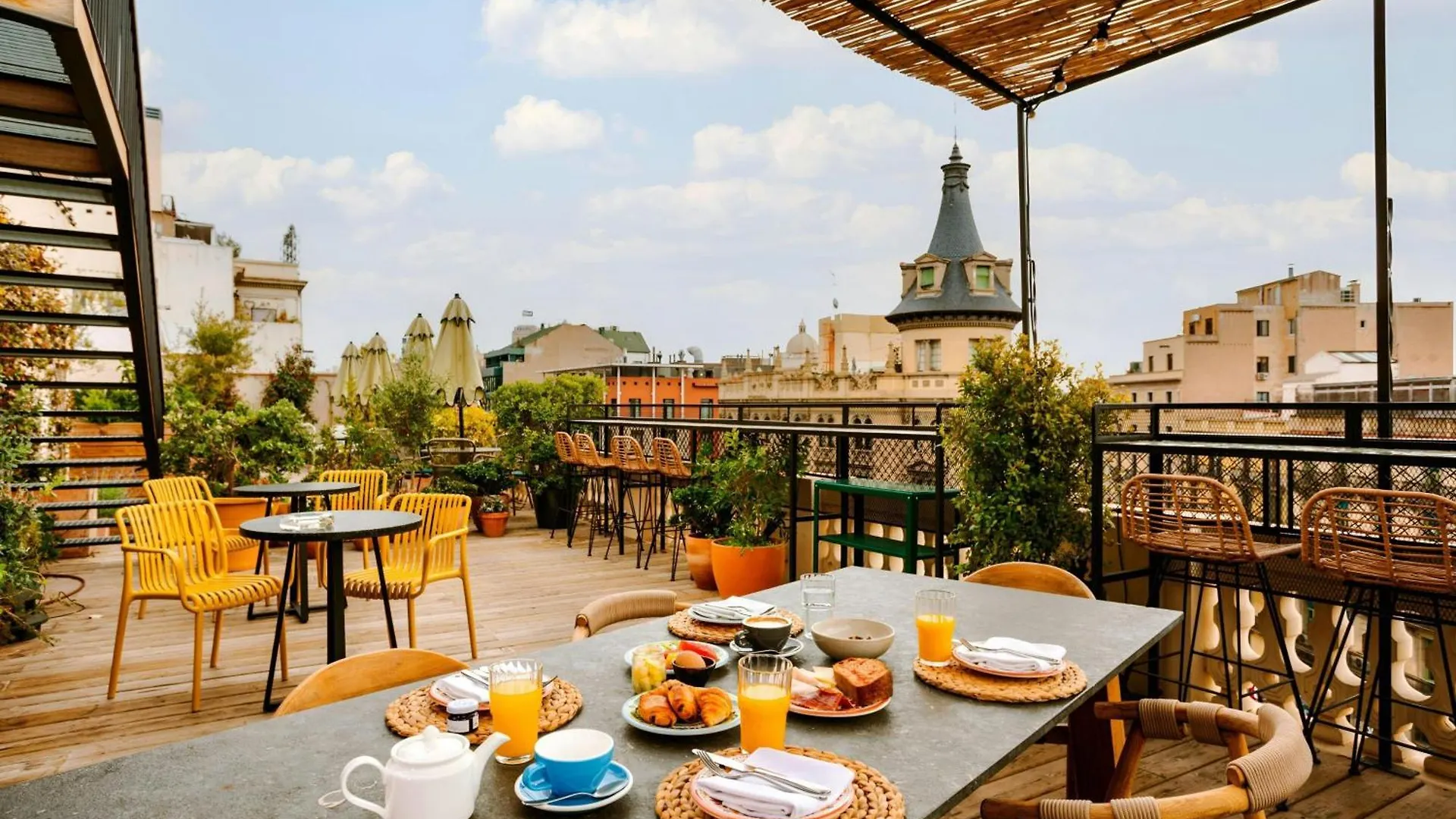 Casa Luz Hotel Placa Universitat, Sonder By Marriott Bonvoy Barcellona