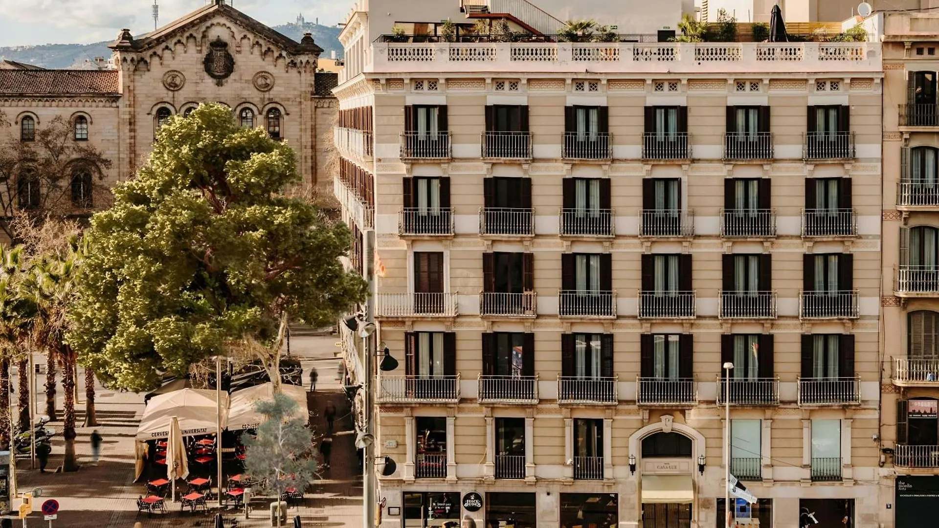Casa Luz Hotel Placa Universitat, Sonder By Marriott Bonvoy Barcellona