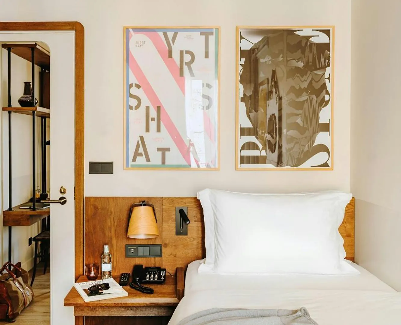 Casa Luz Hotel Placa Universitat, Sonder By Marriott Bonvoy Barcellona