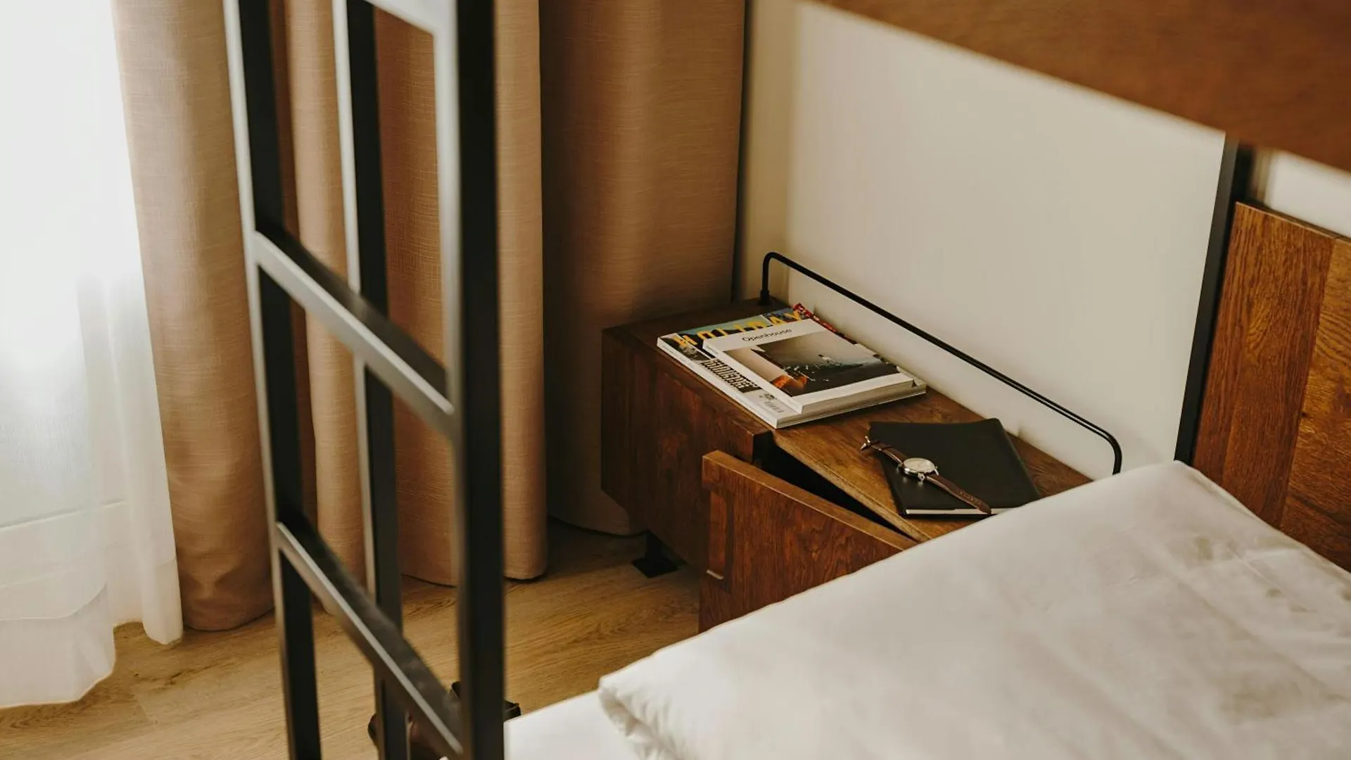 ****  Casa Luz Hotel Placa Universitat, Sonder By Marriott Bonvoy Barcelona Espanha